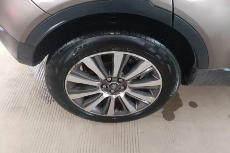 Used Land Rover Range Evoque 2018 240 PS SE Smart Brilliance Edition
