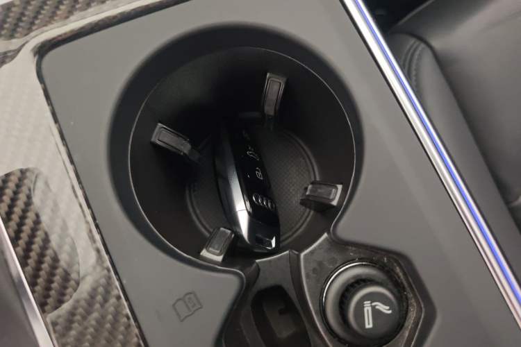 Used Audi A6 2021 allroad quattro Explorer 55 TFSI Prestige Off-Road Model Vehicle Key