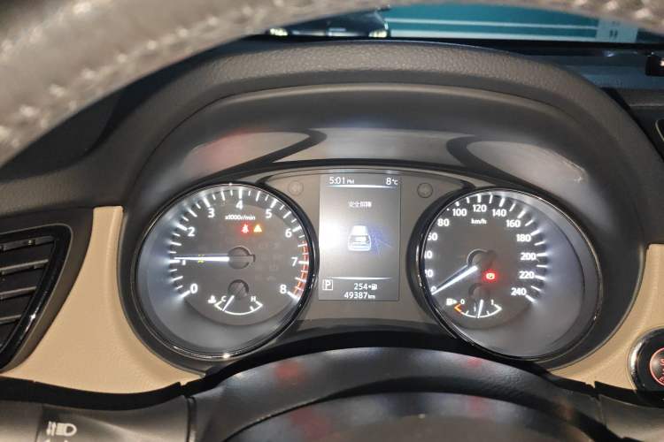 Used Nissan X-Trail 2017 2.5L CVT Luxury Edition 4WD
