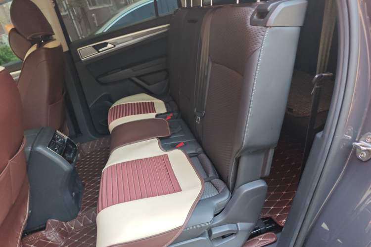 Used Volkswagen Teramont 2019 380TSI Four-Wheel Drive Comfort Edition China VI Standard Left Rear Seat