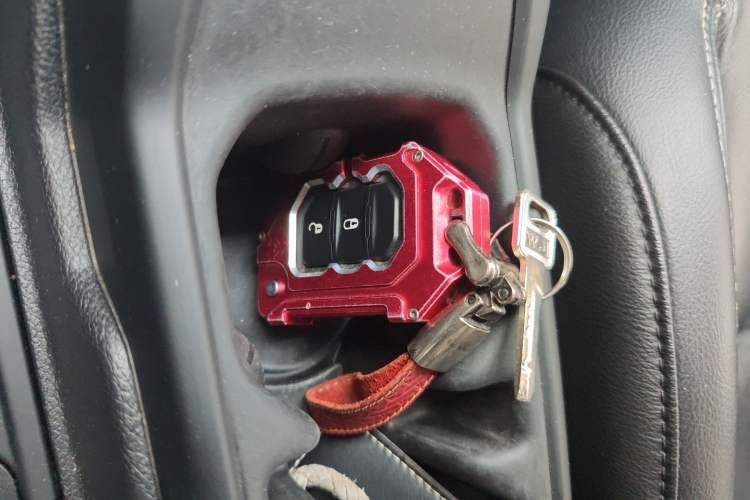 Used Jeep Wrangler 2019 2.0T Sahara Four-Door Version China VI Emission Standard
