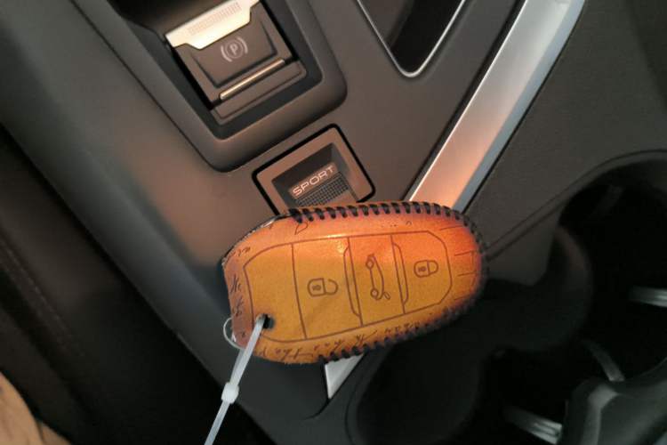 Used Peugeot 5008 2019 400THP 5-Seat Elite Edition Vehicle Key