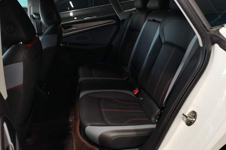 Used Volkswagen Lamando 2023 Lavida L 280TSI DSG Cool & Spicy Edition