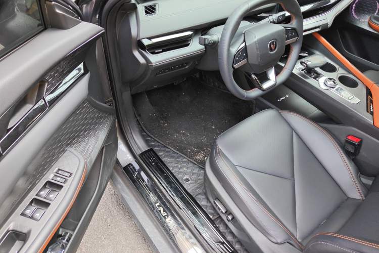 Used CHANGAN UNI-V iDD 2023 Zhidian iDD 1.5T 113km Smart & Fun Version (Rapid Edition)