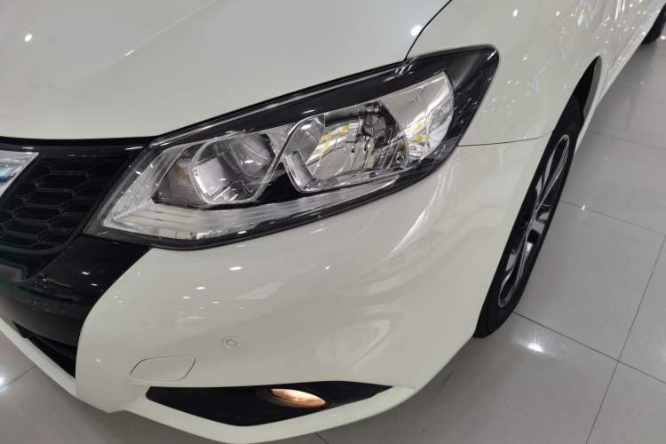 Used Nissan Tiida 2019 1.6L CVT Smart Drive Version China VI Standard