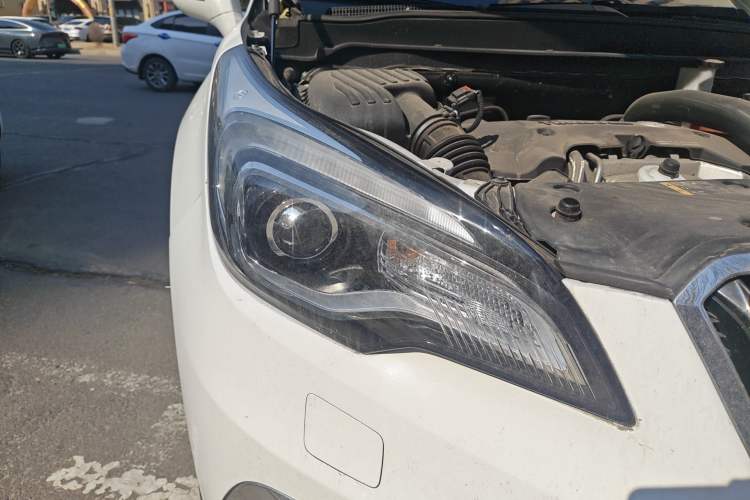 Used Buick Envision 2014 28T Four-Wheel Drive Elite Model