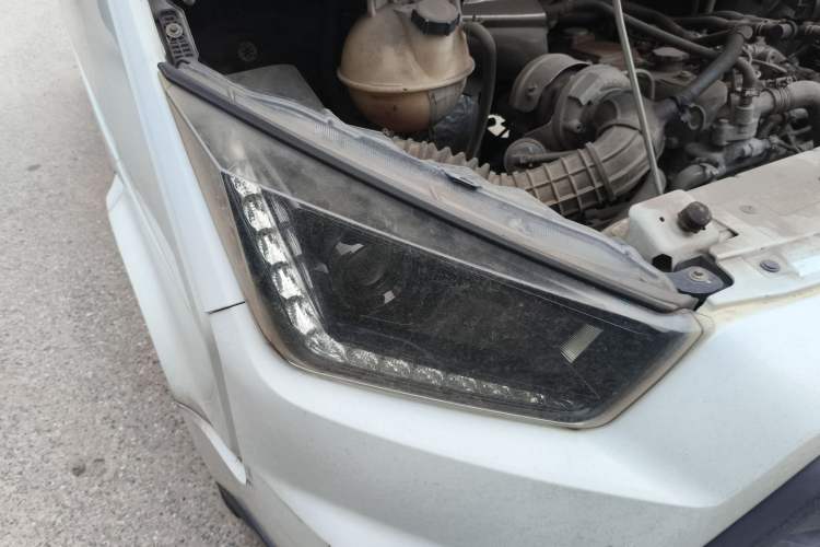 Used JMC Transit 2017 2.8T Commercial Version Short Wheelbase Mid-Roof 6/7/8-Seater JX493