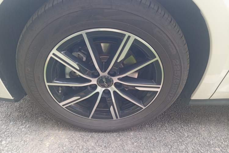 Used BYD Seal 06 New Energy 2025 DM-i Smart Drive 120KM Deluxe Model
