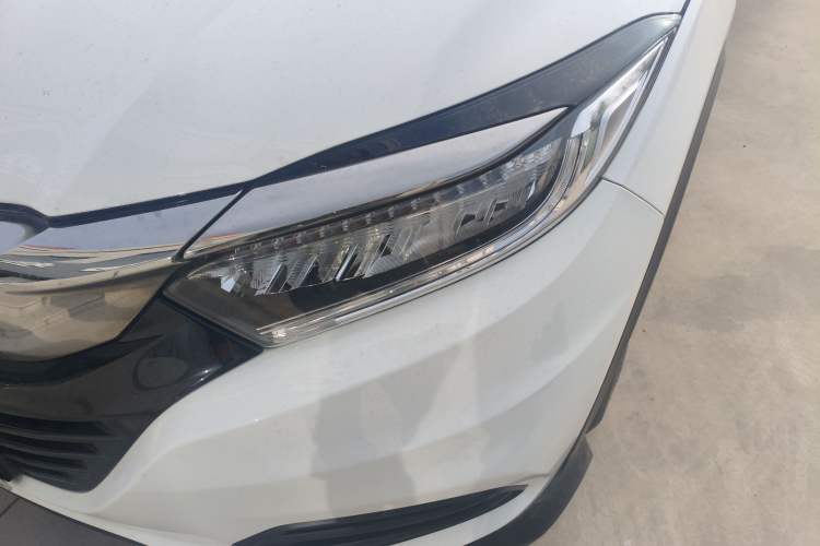 Used Honda Vezel 2019 1.5L CVT Luxury Model China VI