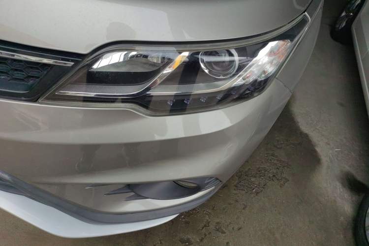 Used Soueast DX3 2018 1.5L Manual Luxury Model
