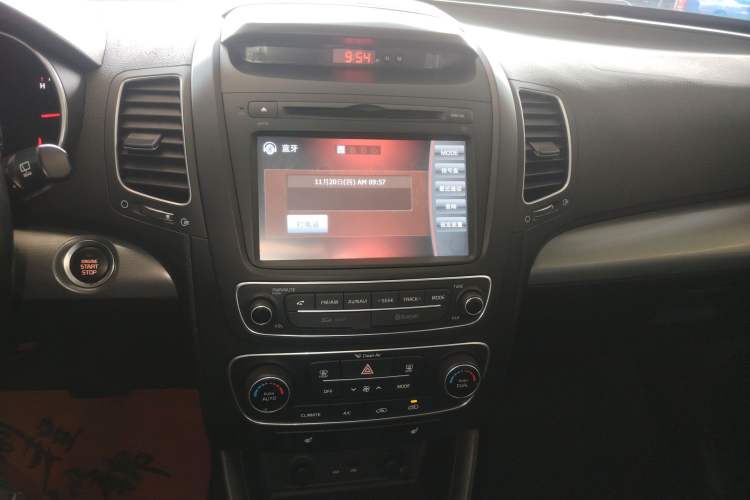 Used Kia Sorento 2013 2.4L 7-Seater Gasoline Luxury Version China IV Standard
