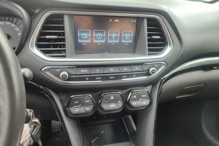 Used GAC Trumpchi GS4 2016 235T Manual Luxury Edition
