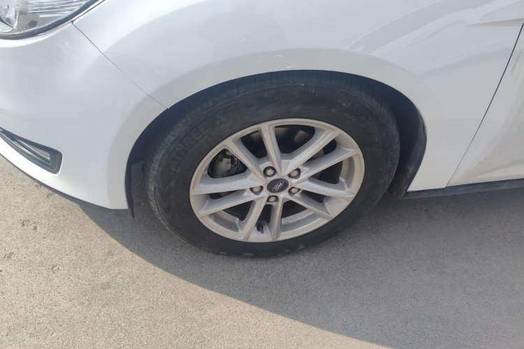 Used Ford Focus 2018 Two-Door Classic EcoBoost 125 Automatic Supercharged Style SmartDrive Edition