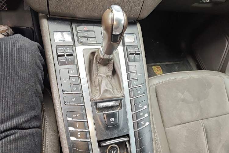 Used Porsche Macan 2017 Macan 2.0T