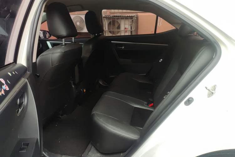 Used Toyota Corolla 2017 1.2T CVT GL Left Rear Seat