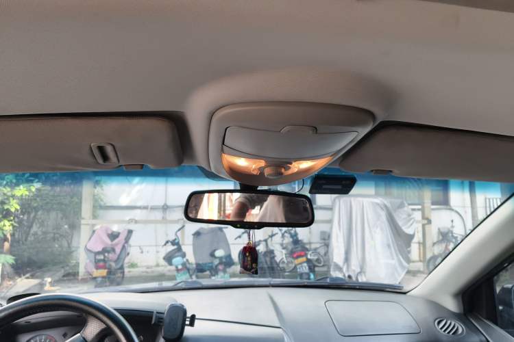 Used Roewe W5 2011 1.8T 4WD Automatic High-Rise Edition