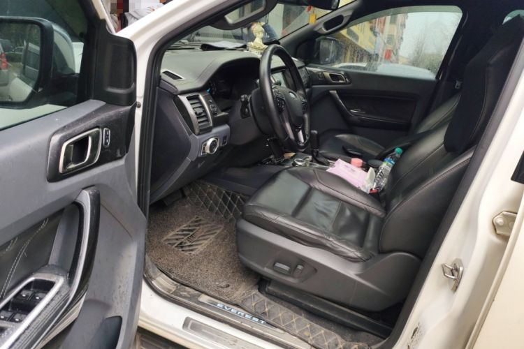 Used Ford Everest 2016 2.0T Gasoline Automatic 4x4 Flagship Edition
