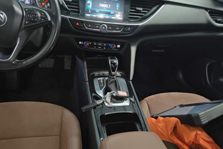 Used Buick Regal 2017 20T Elite Edition
