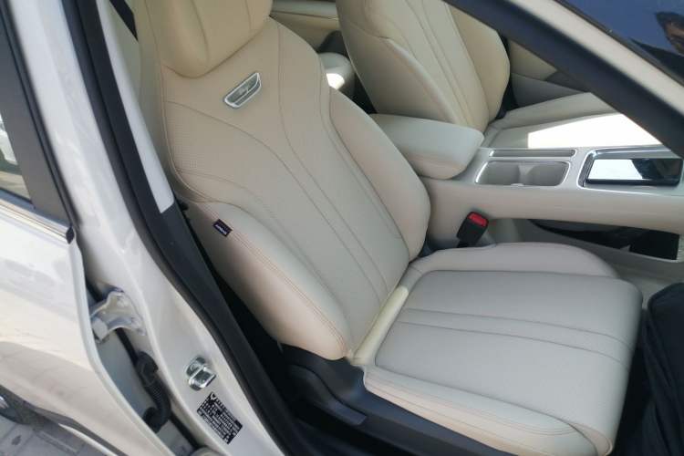 Used Wuling Bingo S 2025 Model 325km Deluxe Edition
