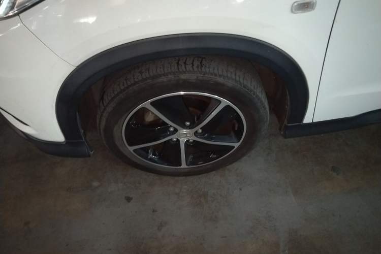 Used Honda Vezel 2020 1.5L CVT Pioneer Edition
