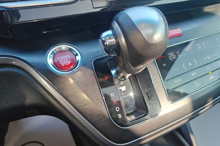 Used Honda Elysion 2016 2.4L Luxury Edition