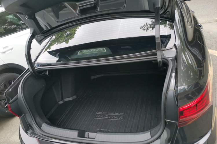 Used Volkswagen Sagitar 2021 280TSI DSG Comfort Connect Edition Trunk