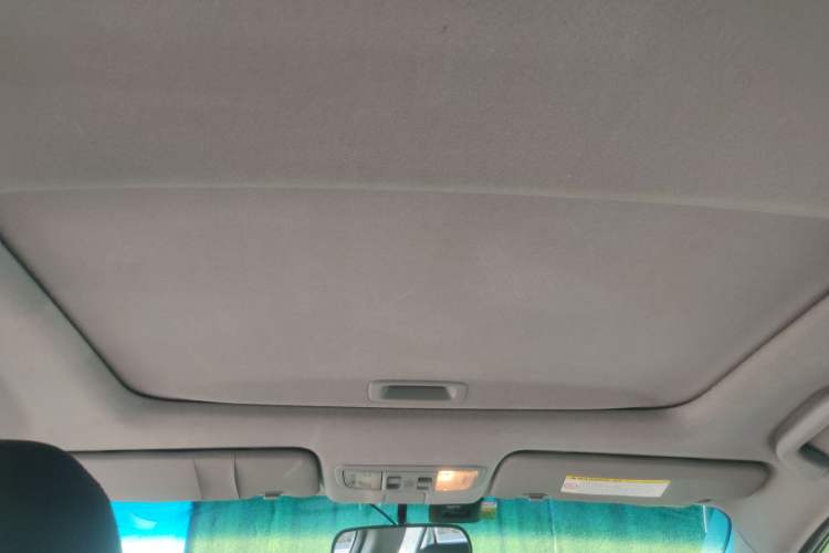 Used Honda Crider 2013 1.8L automatic luxury edition