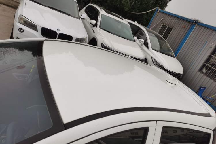 Used SOL E10X 2023 301 km Four-Leaf Clover 36 kW