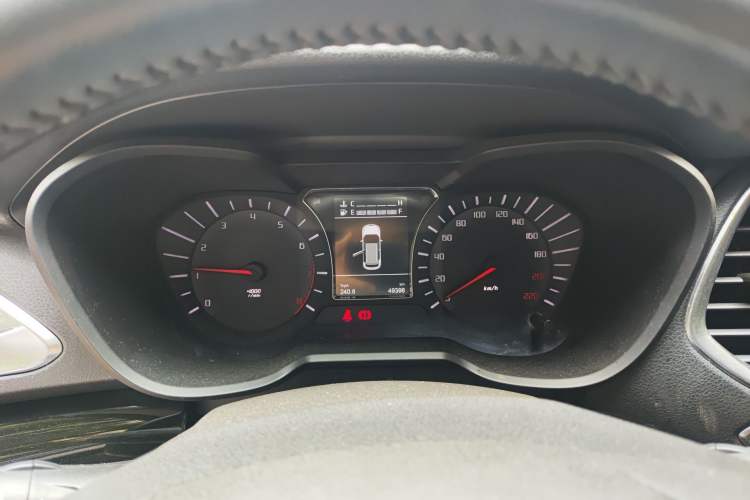 Used GAC Trumpchi GS4 2017 235T Manual Two-Wheel Drive Luxury Edition Instrument Cluster
