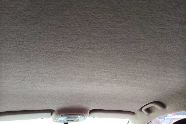 Used BYD Yuan 2017 1.5L Automatic Cool & Connected Model Headliner