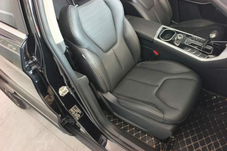 Used Ford Territory 2019 EcoBoost 145 CVT Platinum Edition China VI compliant Right Front Seat