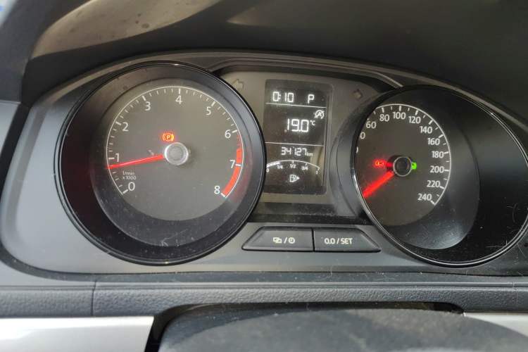 Used Volkswagen Lavida 2019 Lavida Start 1.5L Automatic Trendy Version China VI Standard Odometer Close Up