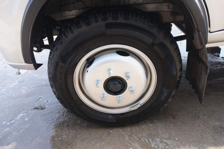 Used Kuayue Kuayue Wang X3 EV 2025 Model Comfortable Single-Row Box-Body Light Truck
