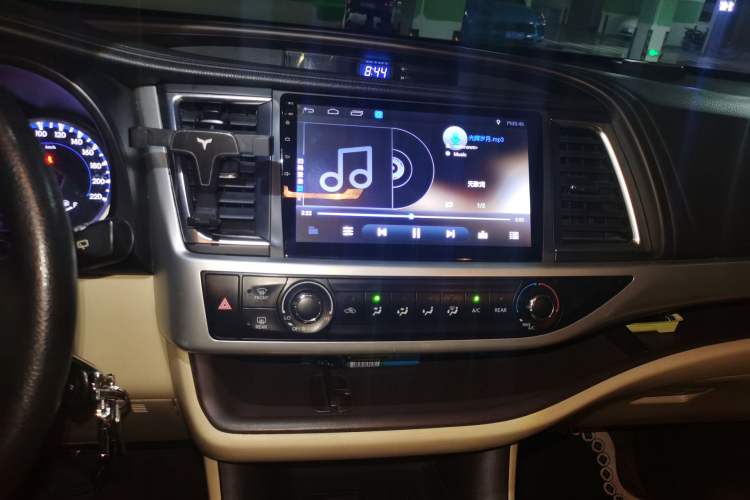 Used Toyota Highlander 2018 2.0T Four-Wheel Drive Elite Edition 7 Seats China V Standard
