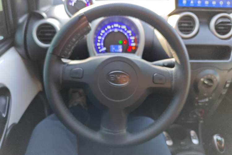 Used BYD F0 2015 1.0L AMT XuanKu Model
