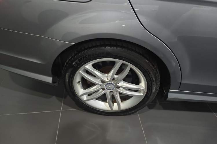 Used Mercedes-Benz C-Class 2013 C 180 Classic Grand Edition
