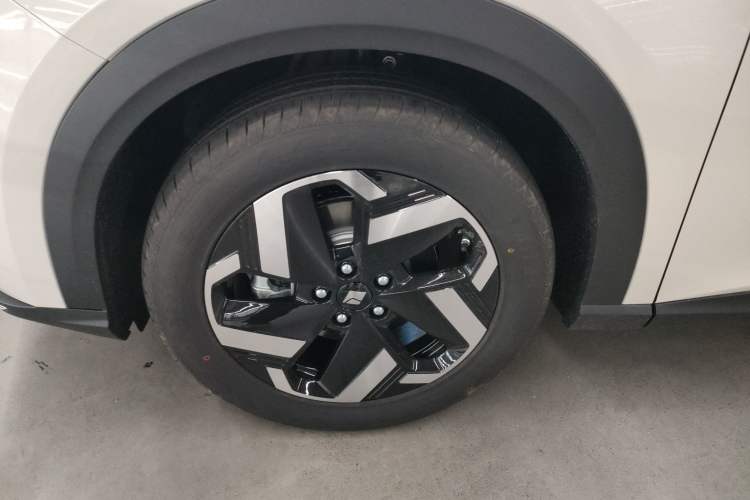 Used Baojun Yunhai 2026 Model 500km Pure Electric Standard Edition