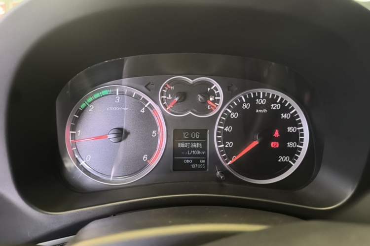 Used Haval H5 Classic 2013 ZhiZun Edition Green Silence 2.0T Manual 4x4 Progressive Model
