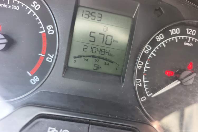 Used Skoda Rapid 2016 1.6L Manual Trend Edition
