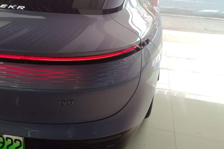 Used Zeekr 007 2025 Rear-Drive Intelligent Driving Version 75 kWh