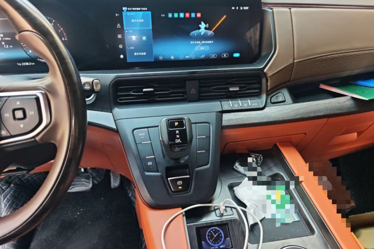 Used Juntian Black Warrior Youth 2025 2.0T Gasoline Top-of-the-Line Version Audio And AC Panel