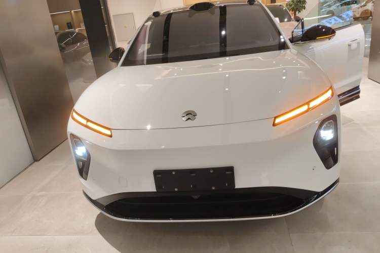 Used Nio ET9 2025 100 kWh
