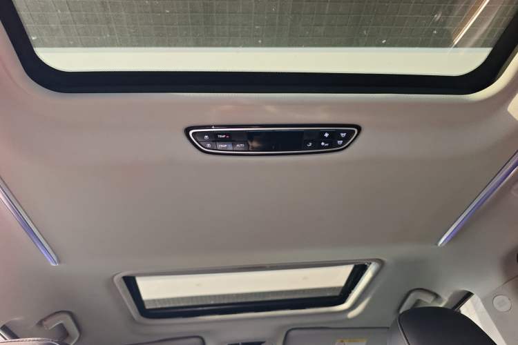 Used GAC Trumpchi M8 2021 Lingxiu Series 390T Deluxe Edition
