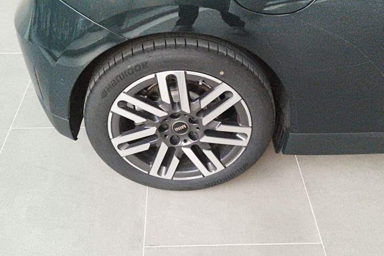 Used MINI Electric MINI COOPER 2024 452km COOPER SE Racing Driver