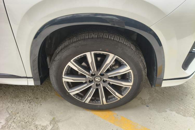 Used CHANGAN CS75 PLUS 2024 3rd Generation Champion Edition 2.0T Intelligent Drive Performance Model