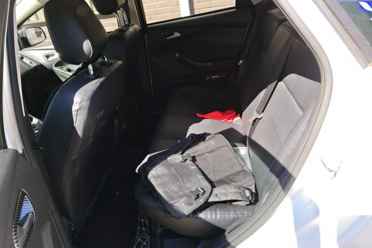 Used Ford Focus 2018 Hatchback Classic 1.6L Automatic Comfort Plus SmartDrive Edition