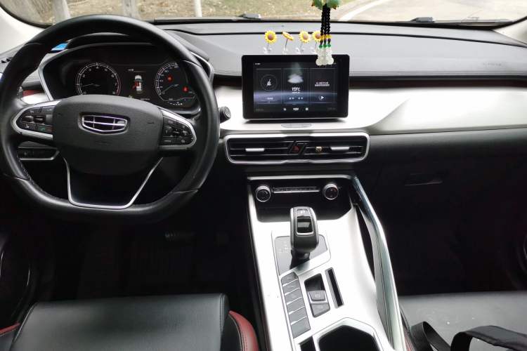 Used Geely Auto Coolray 2020 Facelift 240T DCT Hunter
