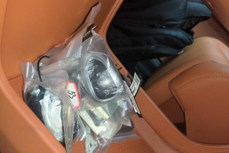 Used Wey Lanshan 2025 Four-Wheel Drive Ultra Interior 1