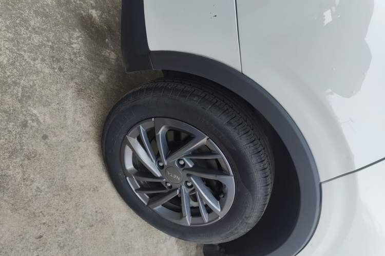 Used NETA V 2022 Chao 300 Lite Ternary Lithium