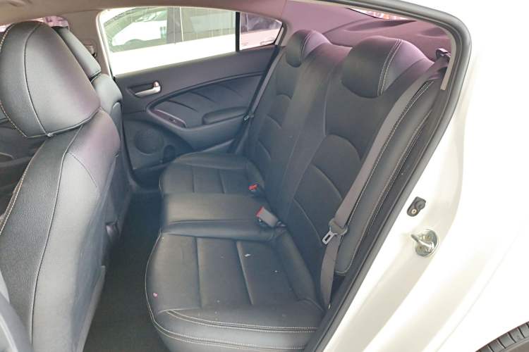 Used Kia K3 2015 1.6L Automatic GL
